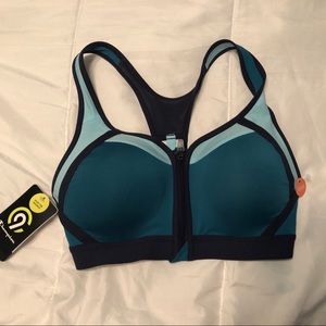 Champion sports bra size 32D